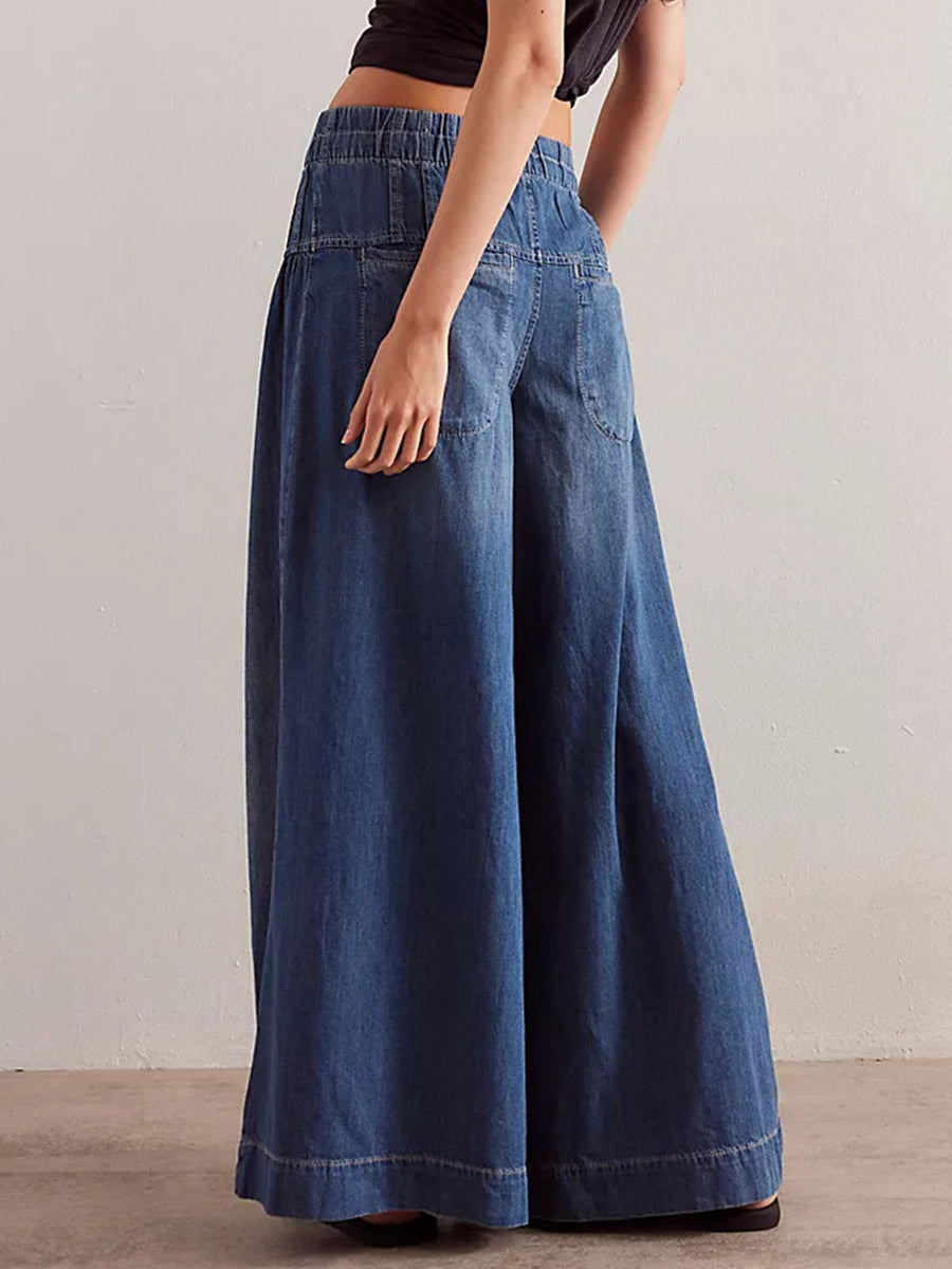 Loose Fit Wide-Leg Jeans