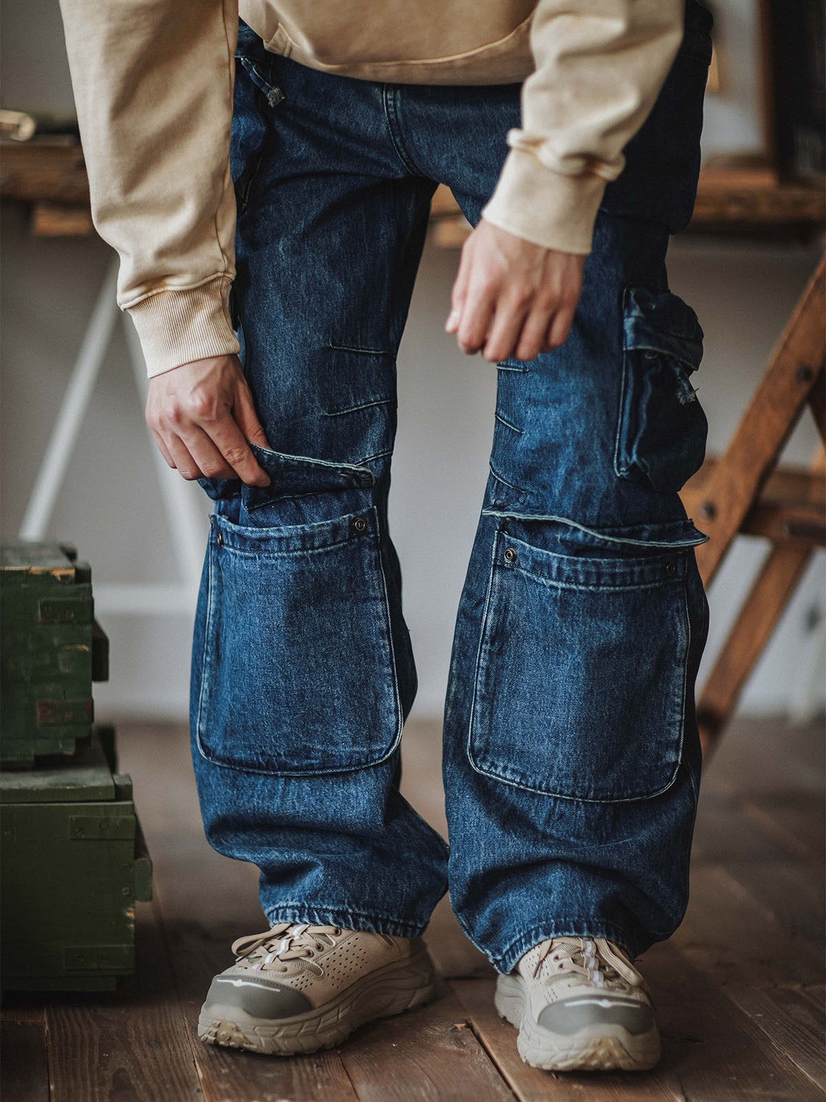 Heavy Denim Cargo Pockets Cruiser Pants