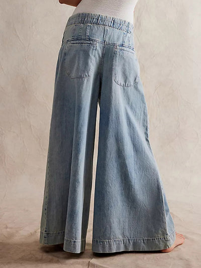 Loose Fit Wide-Leg Jeans